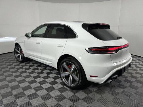 2025 Porsche Macan S