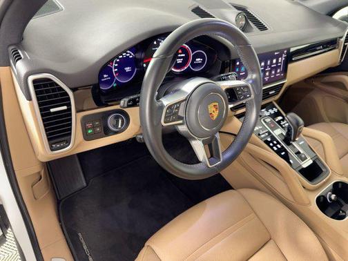 2023 Porsche Cayenne Cayenne