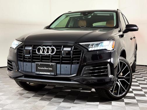 Orca Black Metallic 2021 Audi Q7 55 Prestige