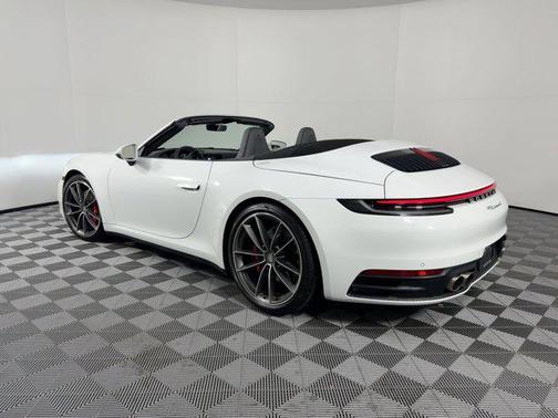 2020 Porsche 911 Carrera S