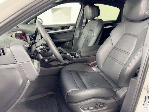 2026 Porsche Cayenne S