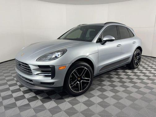 2021 Porsche Macan AWD
