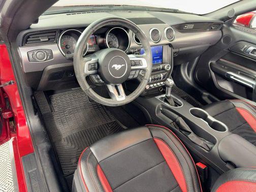 2020 Ford Mustang EcoBoost