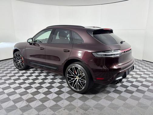 Maroon 2024 Porsche Macan Macan