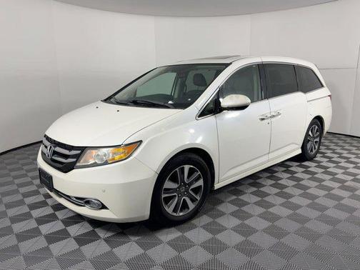 2015 Honda Odyssey Touring Elite