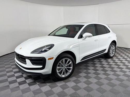 2026 Porsche Macan Macan