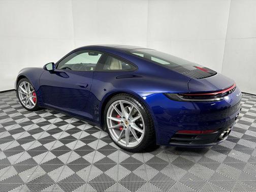 2020 Porsche 911 Carrera S