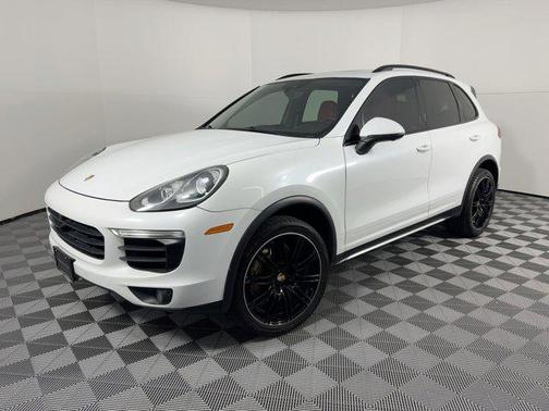 2016 Porsche Cayenne S