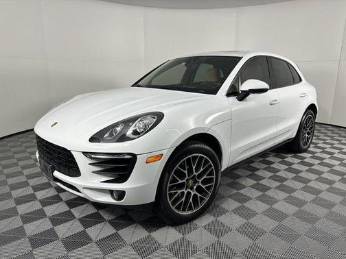 2018 Porsche Macan AWD