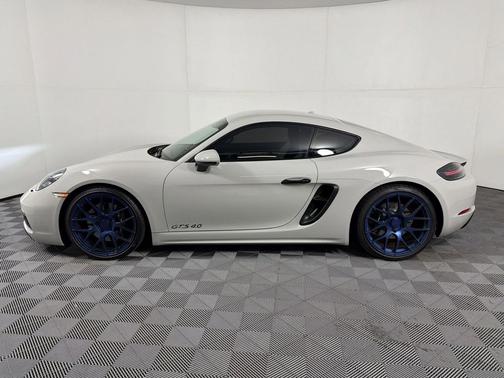 Chalk 2025 Porsche 718 Cayman GTS 4.0