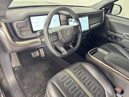 2022 Rivian R1T Adventure