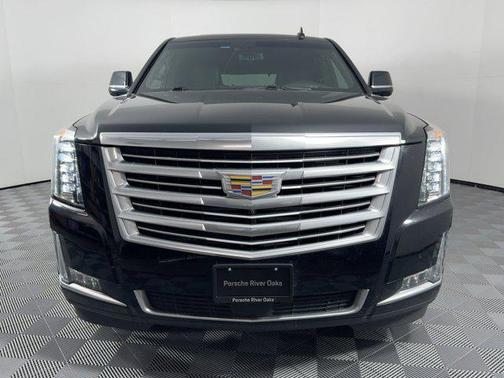 2018 Cadillac Escalade Platinum