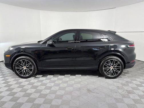 Chromite Black Metallic 2026 Porsche Cayenne Cayenne