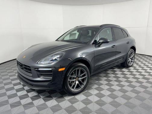 2026 Porsche Macan AWD