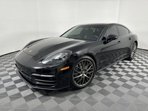 2021 Porsche Panamera RWD