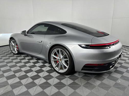 2020 Porsche 911 Carrera 4S