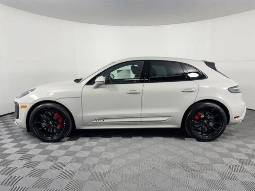 2026 Porsche Macan GTS