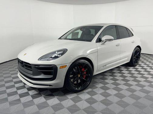 2026 Porsche Macan GTS