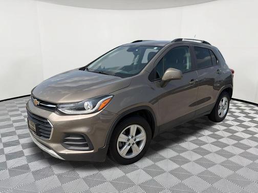 Stone Gray Metallic 2021 Chevrolet Trax LT