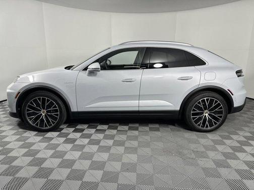 2025 Porsche Macan Electric