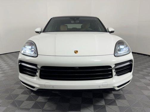 2022 Porsche Cayenne Cayenne