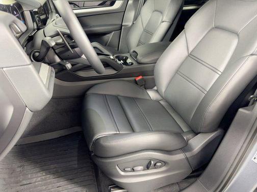 2026 Porsche Cayenne Cayenne E-Hybrid