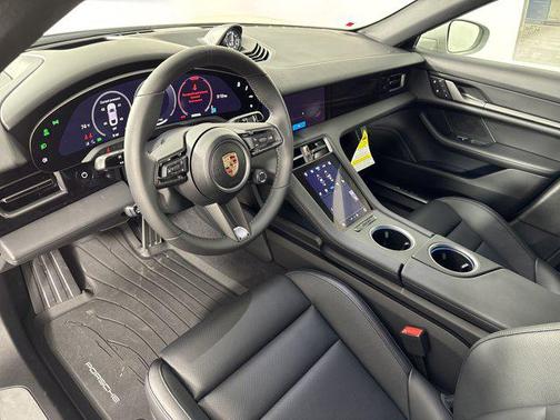 2025 Porsche Taycan RWD