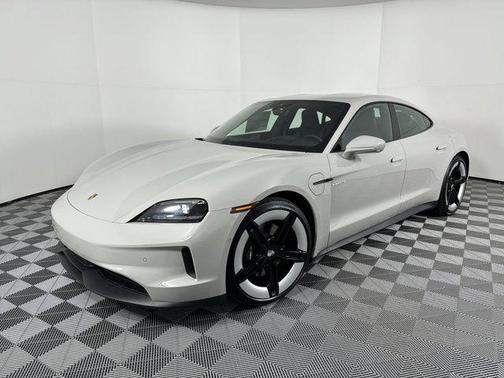 2025 Porsche Taycan RWD