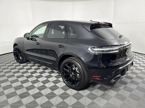 2025 Porsche Macan GTS