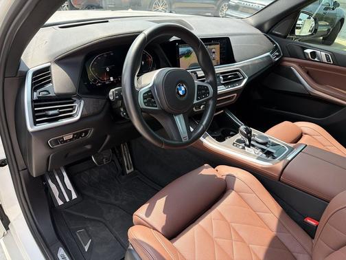 Alpine White 2023 BMW X5 xDrive40i