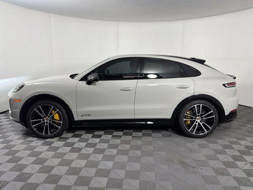 Chalk 2026 Porsche Cayenne GTS