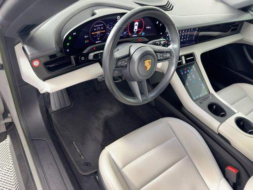 2022 Porsche Taycan RWD