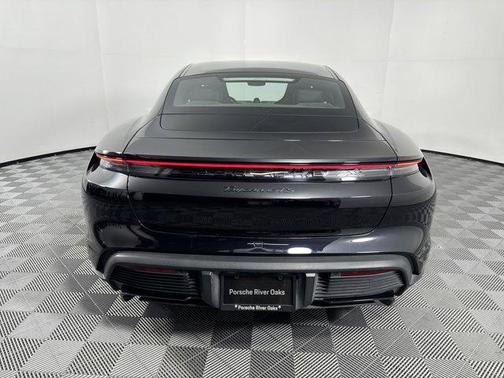 2023 Porsche Taycan GTS