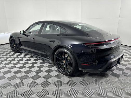 2023 Porsche Taycan GTS