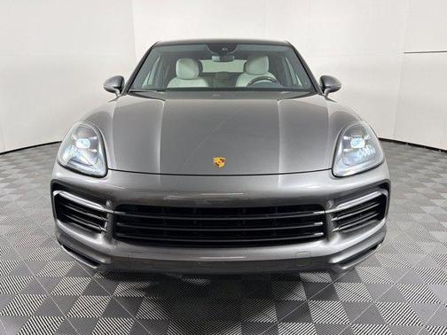 Quartzite Grey Metallic 2022 Porsche Cayenne Cayenne E-Hybrid