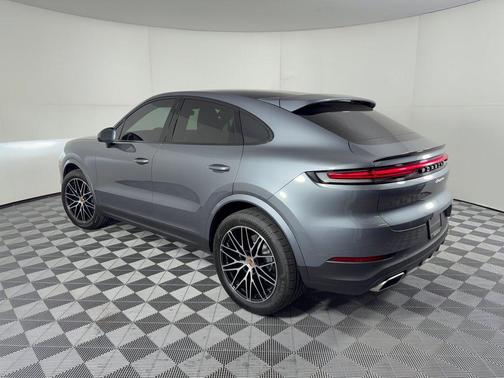 Vanadium Grey Metallic 2026 Porsche Cayenne Cayenne