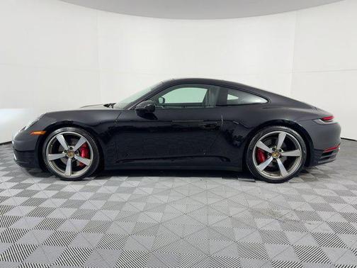 2021 Porsche 911 Carrera S