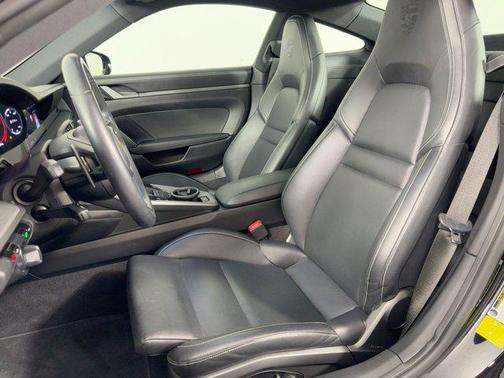 2021 Porsche 911 Carrera S
