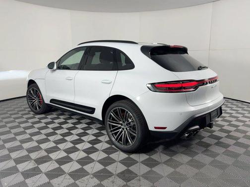 2026 Porsche Macan S