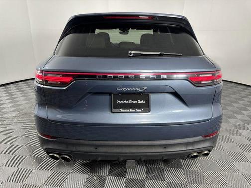 2019 Porsche Cayenne S