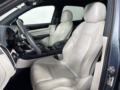 2019 Porsche Cayenne S