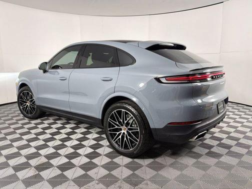 Arctic Grey 2026 Porsche Cayenne Cayenne