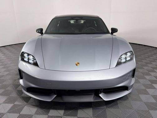 Dolomite Silver Metallic 2026 Porsche Taycan 4 Black Edition