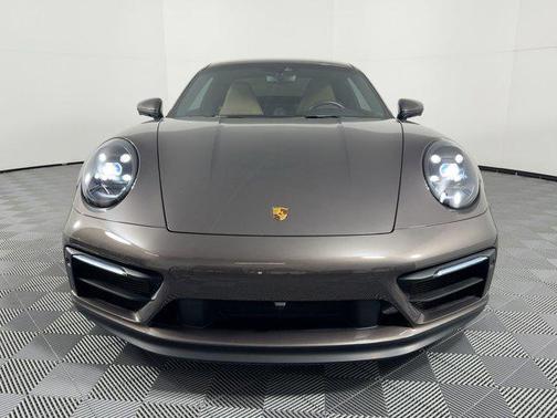 2022 Porsche 911 Carrera GTS