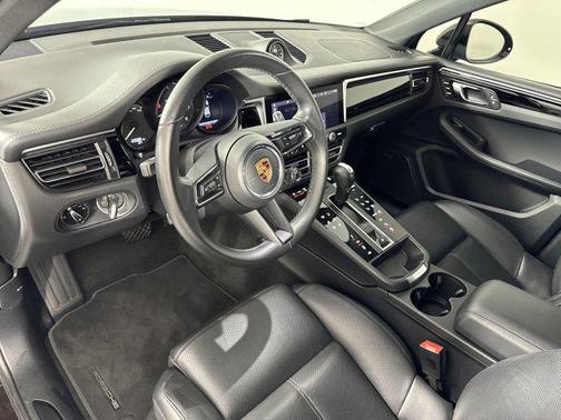 2022 Porsche Macan GTS