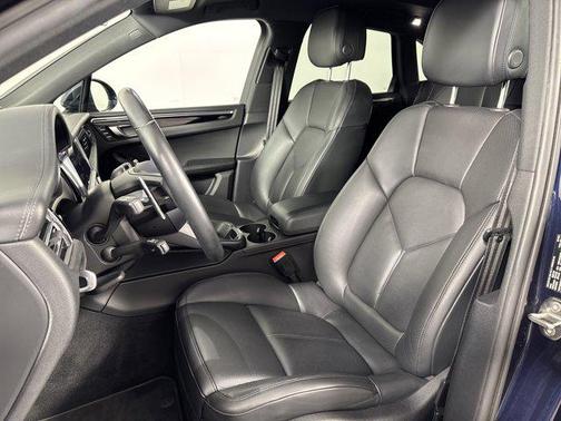 2023 Porsche Macan S