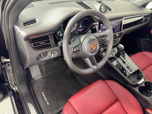 2026 Porsche Macan S