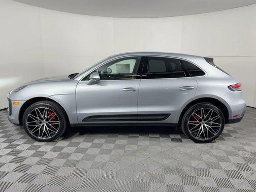 2026 Porsche Macan S