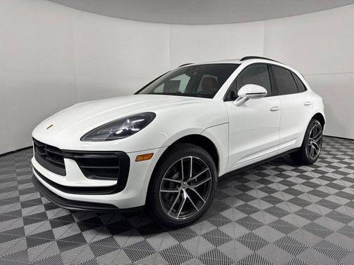 2026 Porsche Macan Macan