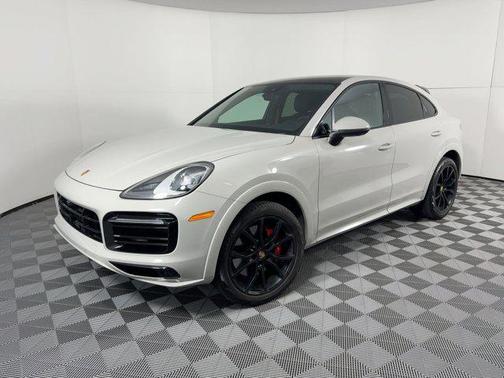 2022 Porsche Cayenne Platinum Edition